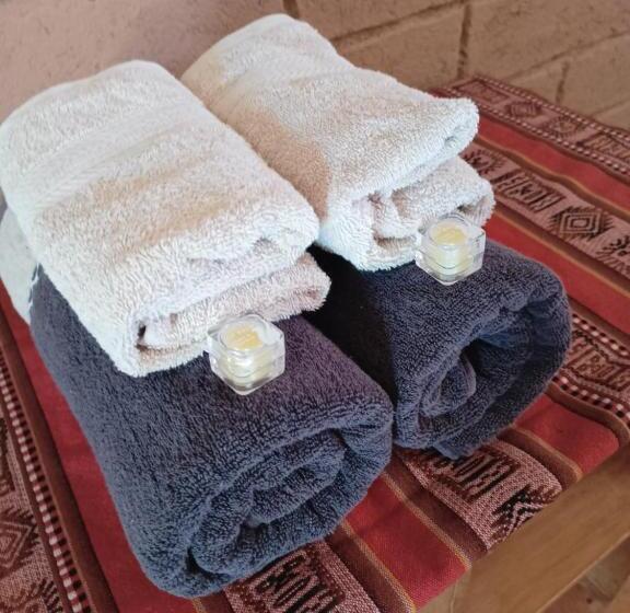 مبيت وإفطار Tiunur Lodge