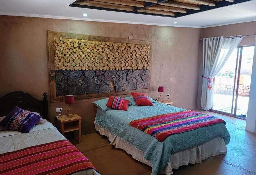 مبيت وإفطار Tiunur Lodge