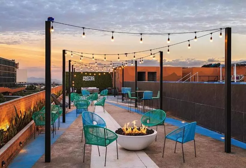 ホテル Aloft Guadalajara Sur