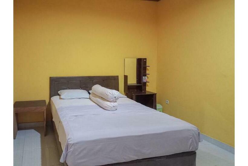 ホテル Julista House Mitra Reddoorz