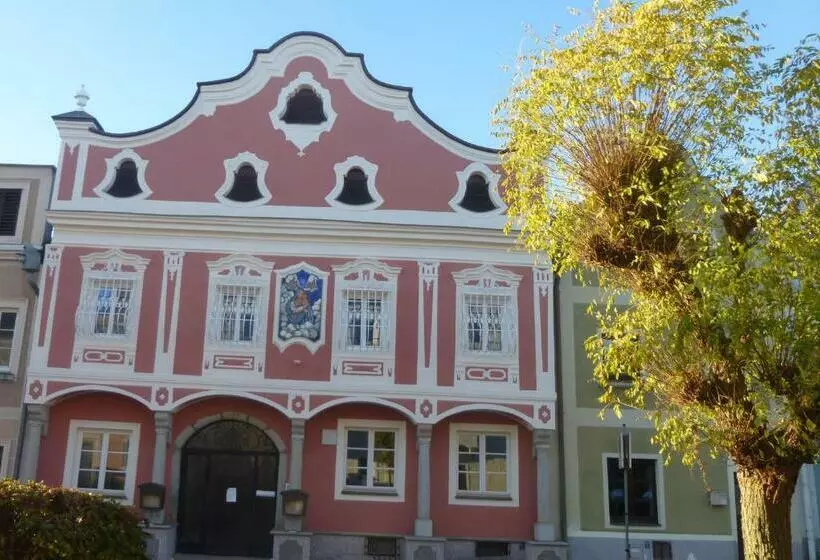 Hotelli Café   Konditorei Schröckmayr Kastner