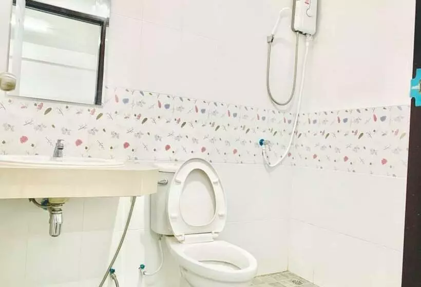 My Home Hotel   Phutthamonthon 4 Road, Near Mahidol University Salaya