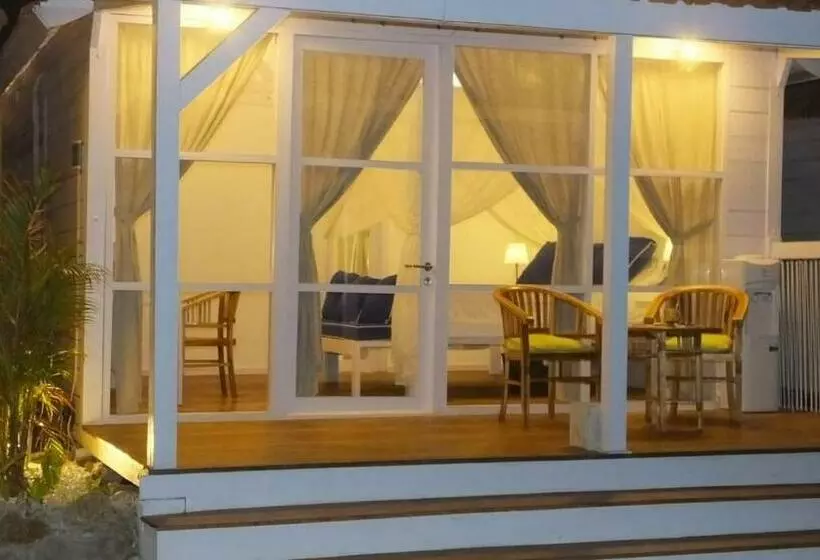 ペンション Inay Guest House