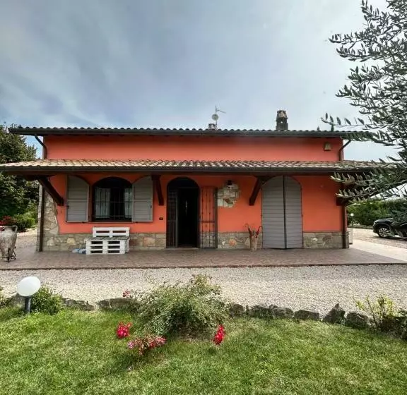 ペンション La Perla Di Assisi