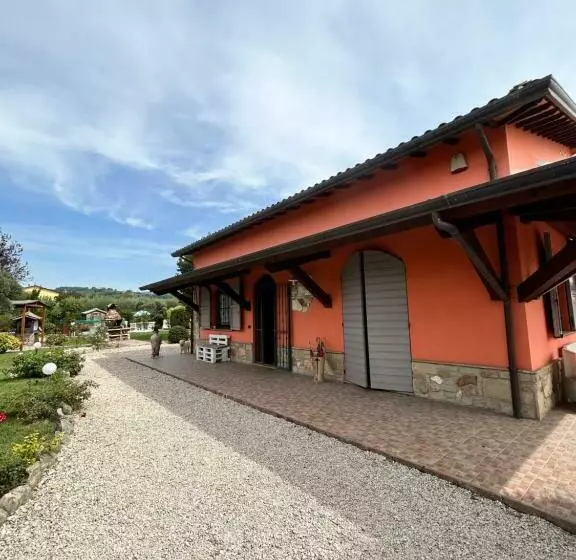 ペンション La Perla Di Assisi