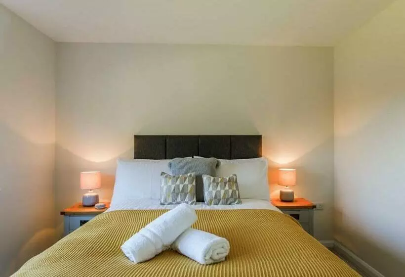 Lomakeskus Romansleigh Retreat