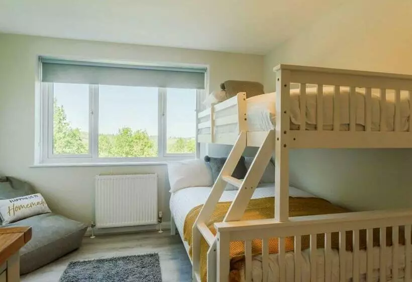 Lomakeskus Romansleigh Retreat