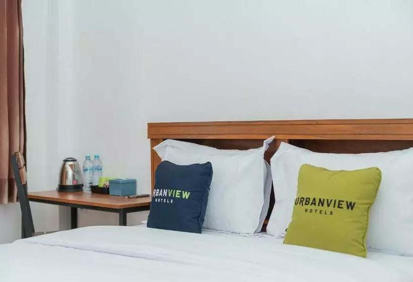 Urbanview Hotel Sky Batu Malang By Reddoorz
