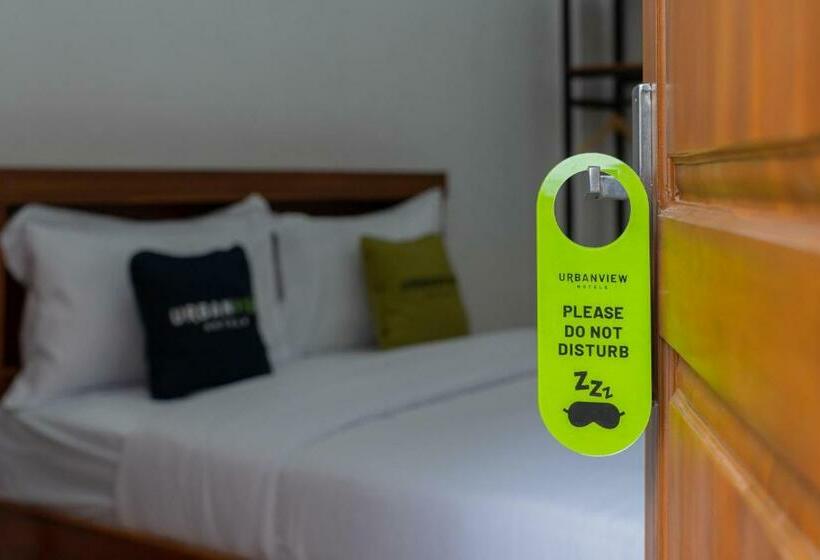 Urbanview Hotel Sky Batu Malang By Reddoorz