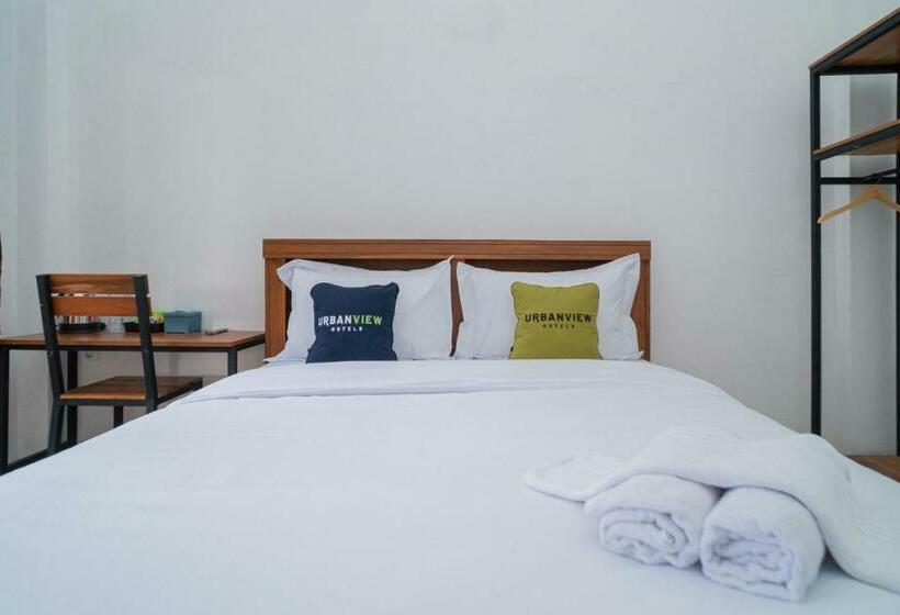 Urbanview Hotel Sky Batu Malang By Reddoorz
