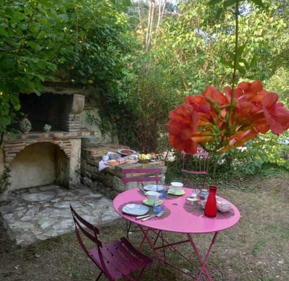 住宿加早餐  Le Jardin De Myrtille