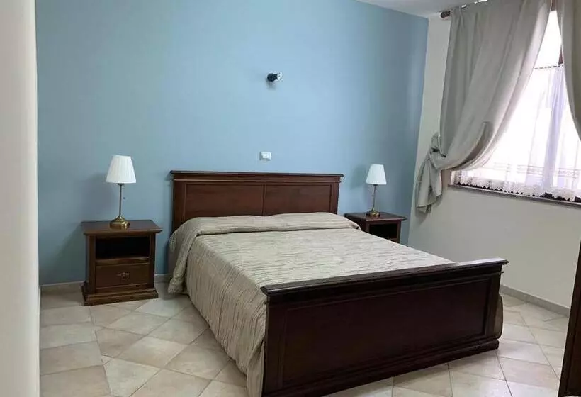 ホテル Agriturismo Casmene
