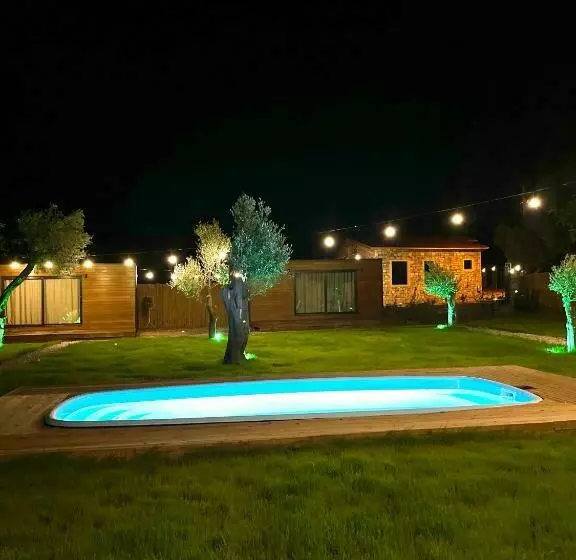 ホテル Petunya Urla