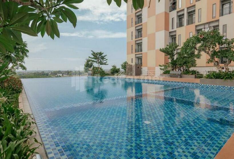 בית מלון כפרי Redliving Apartemen Sayana   Poa Property Tower Cha