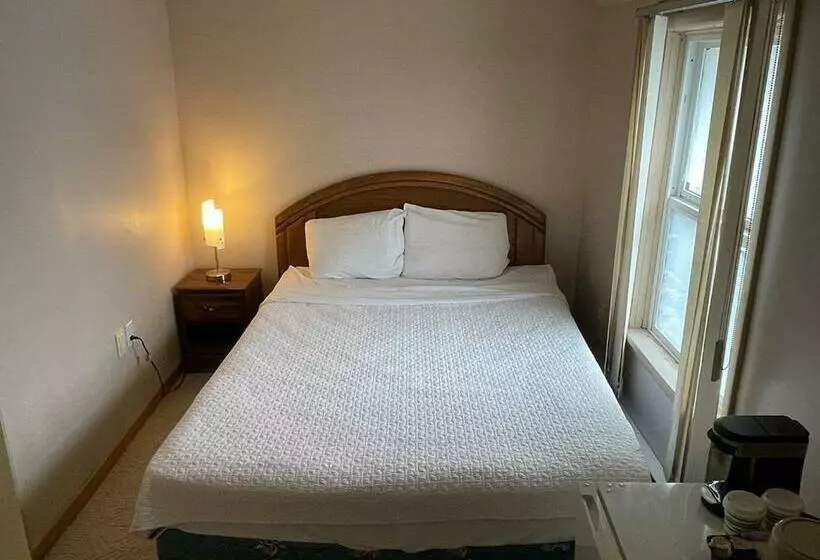 Hotelli Wolfe Island