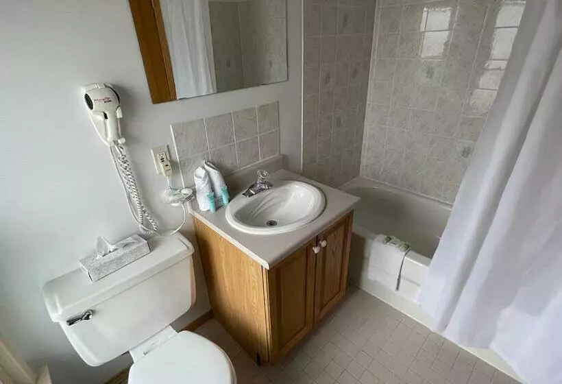 Hotelli Wolfe Island