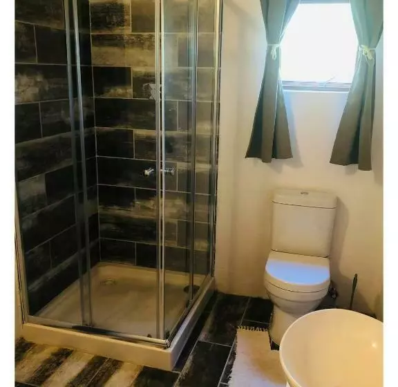 Majatalo 31 On Kloof