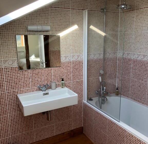 膳宿费 L Adret Du Bois