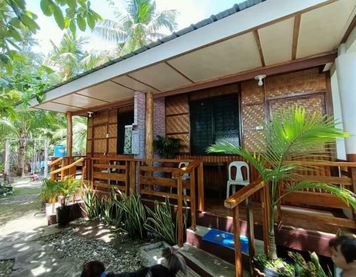 بنسيون W&e Roadside Inn