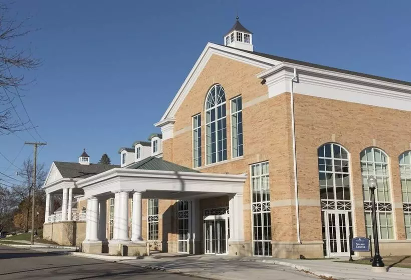 Hillsdale College Dow Hotel And Conference Center