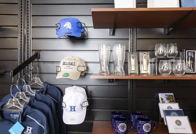 Hillsdale College Dow Hotel And Conference Center