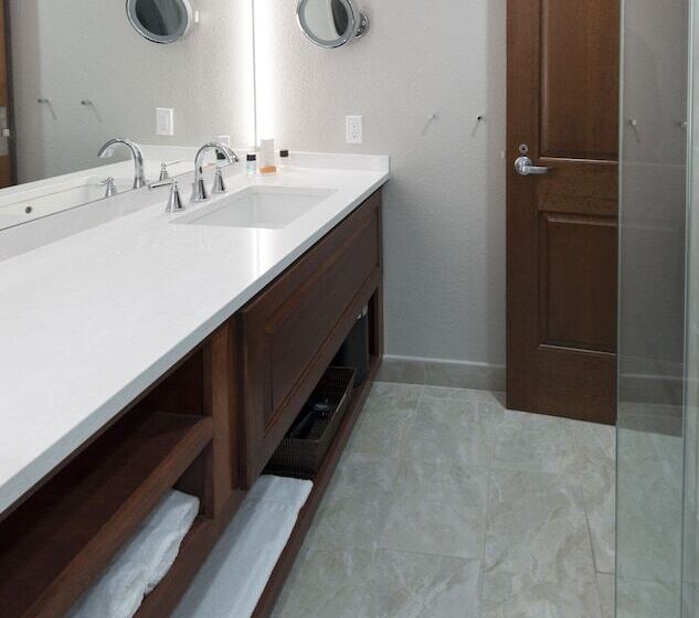 Hillsdale College Dow Hotel And Conference Center