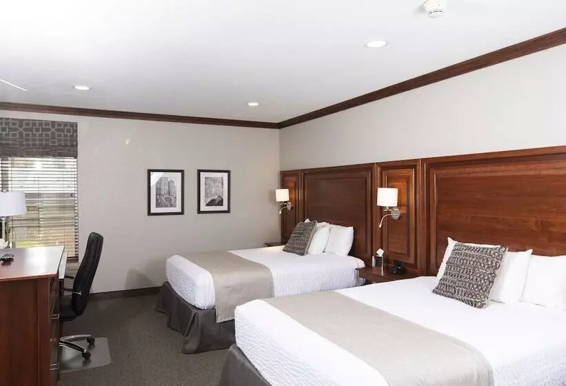 Hillsdale College Dow Hotel And Conference Center