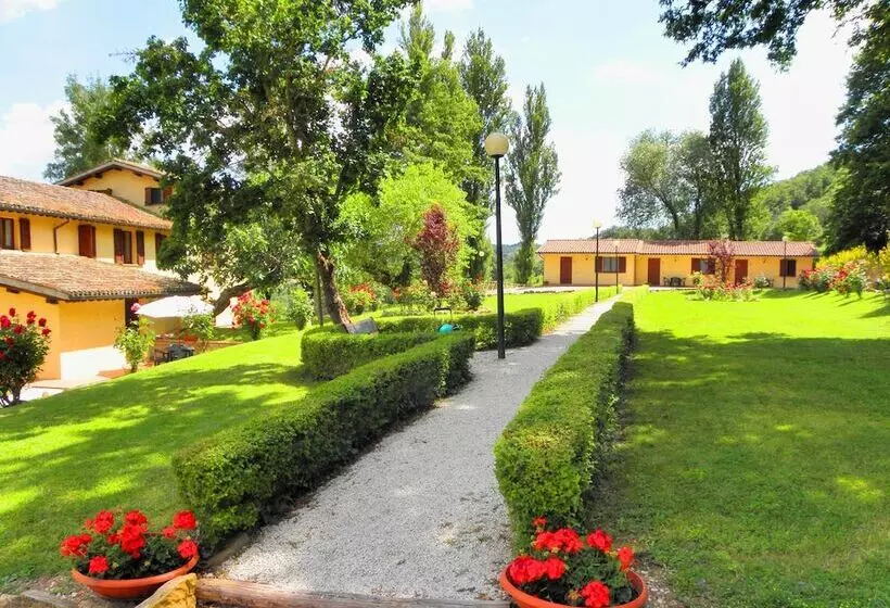 هتل Abadia Farneto