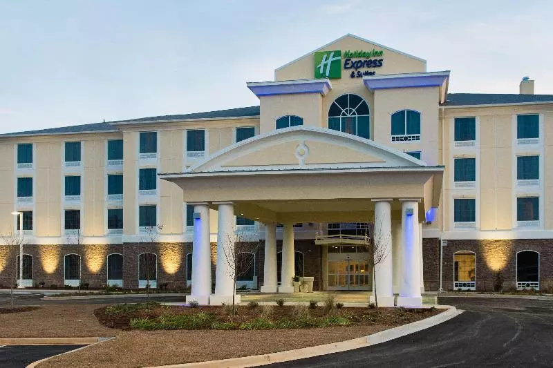 ホテル Holiday Inn Express & Suites Aiken, An Ihg