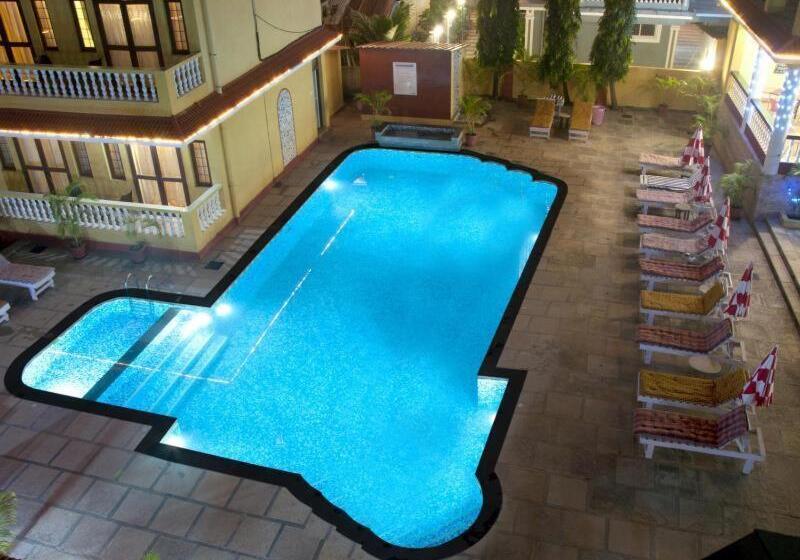 בית מלון כפרי Marina Bay Beach Resort