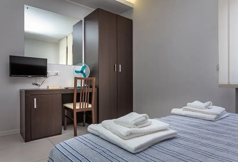 هتل Pasta Residence Italia Malpensa