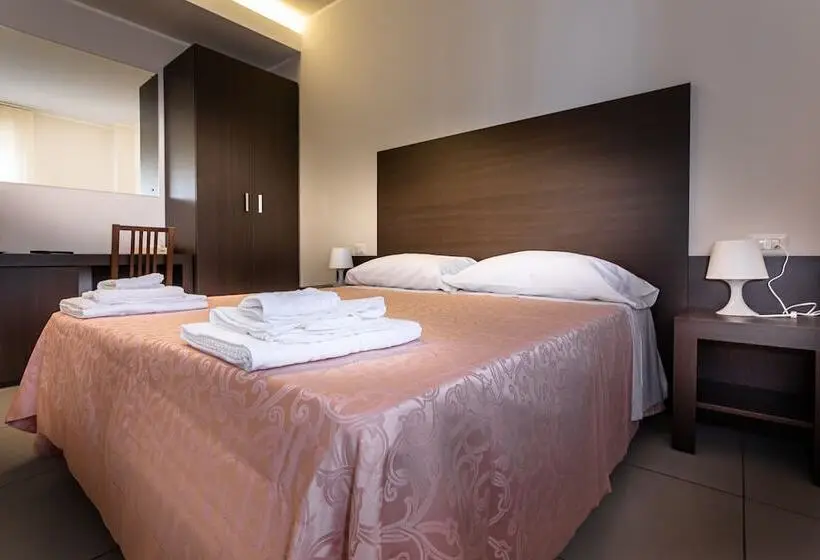 هتل Pasta Residence Italia Malpensa