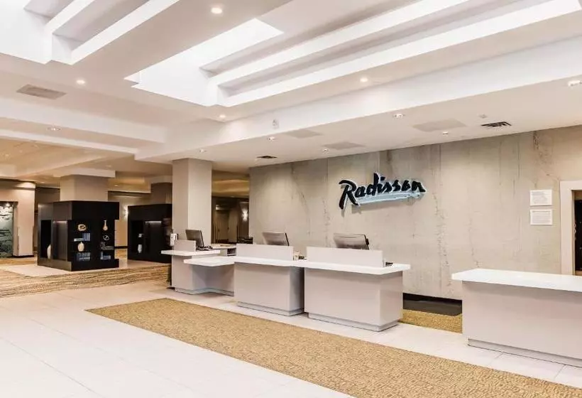 ホテル Radisson  Denver Aurora