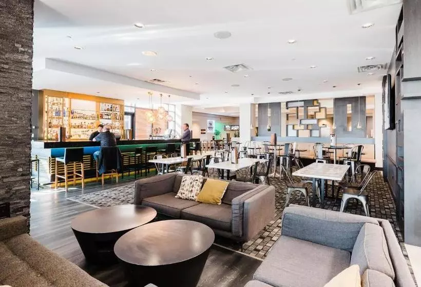 ホテル Radisson  Denver Aurora