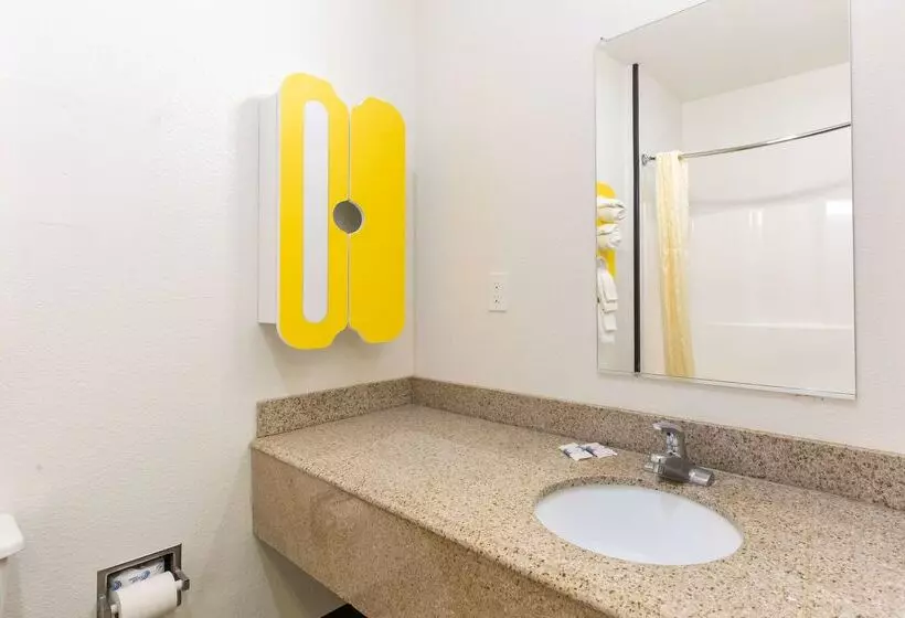 Отель Studio 6 Bay City Tx