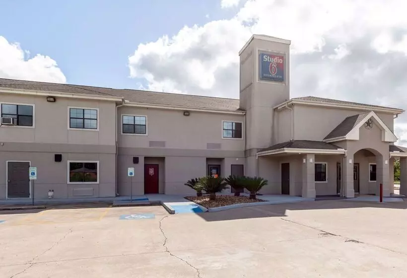 Отель Studio 6 Bay City Tx