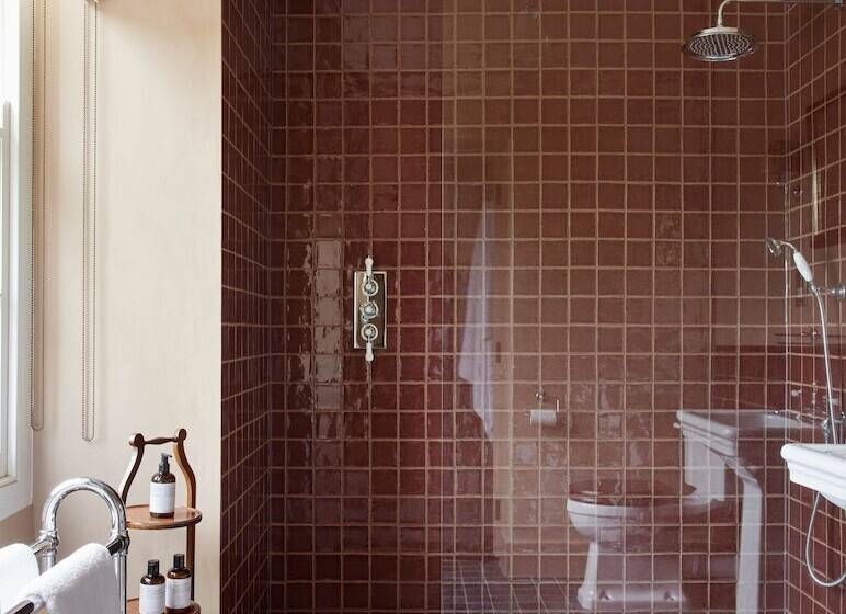 Hotel The Bradley Hare