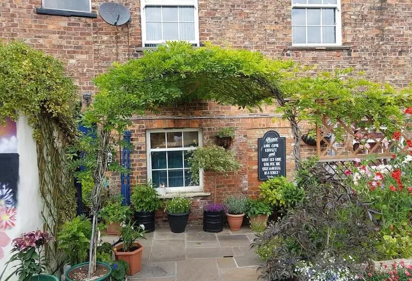 ホテル Three Coopers