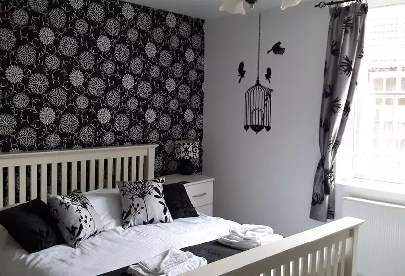 ホテル Three Coopers