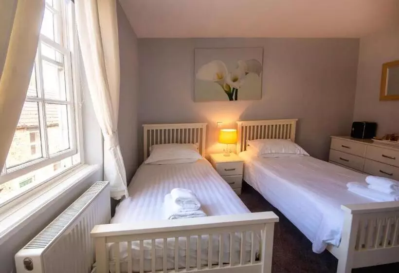 ホテル Three Coopers