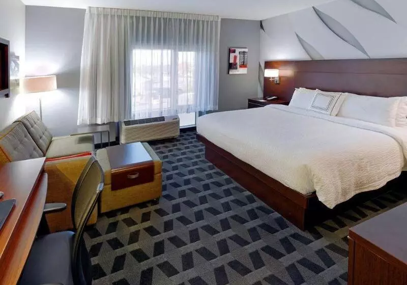 Отель Towneplace Suites By Marriott Springfield