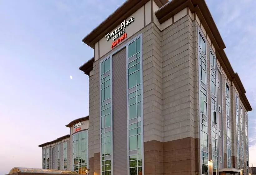Отель Towneplace Suites By Marriott Springfield