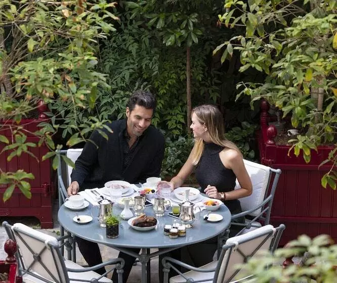 La Réserve Paris Hotel & Spa