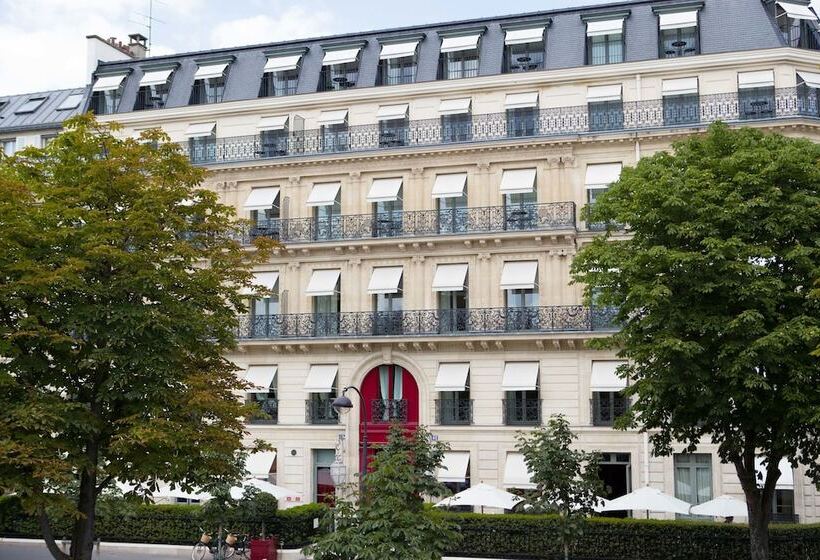La Réserve Paris Hotel & Spa