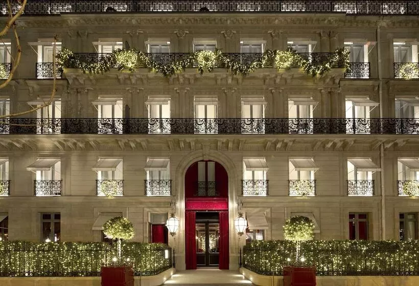 La Réserve Paris Hotel & Spa