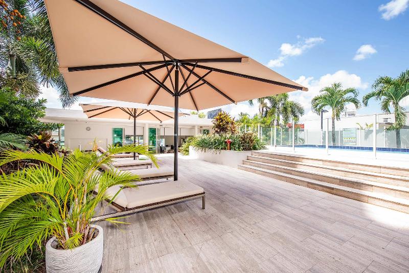 Lanai Riverside Apartments