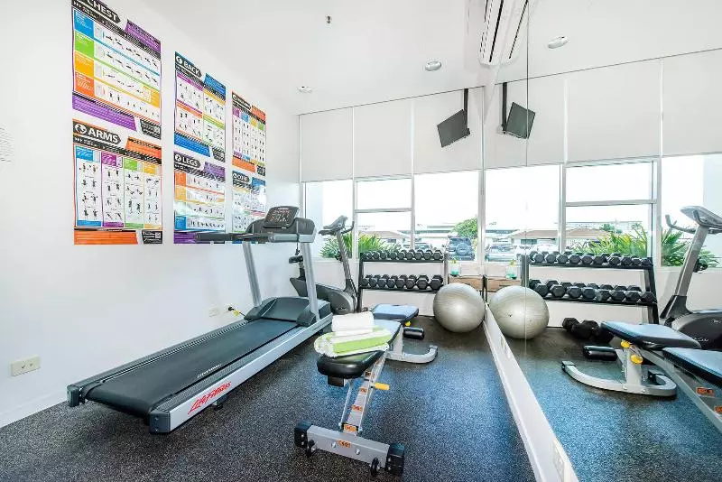 Lanai Riverside Apartments