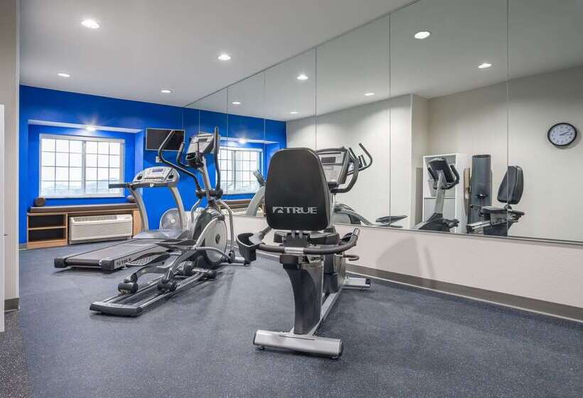 Microtel Inn & Suites By Wyndham Moorhead Fargo Area