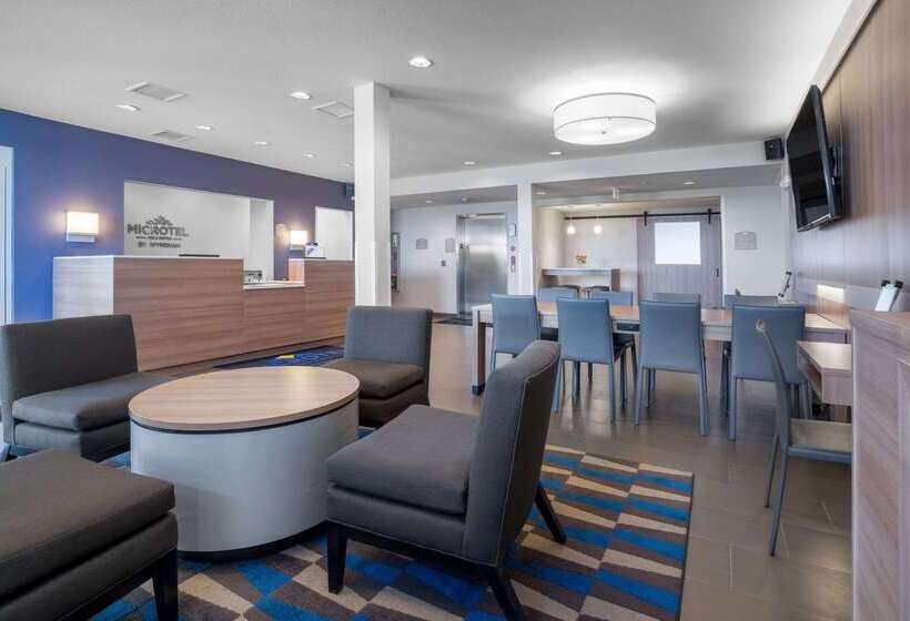 Microtel Inn & Suites By Wyndham Moorhead Fargo Area