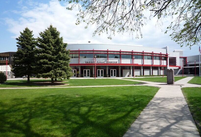 Microtel Inn & Suites By Wyndham Moorhead Fargo Area